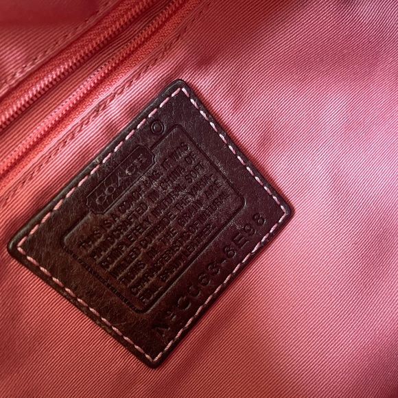 Coach hobo bag, Brown pebbled leather - Picture 2 of 6